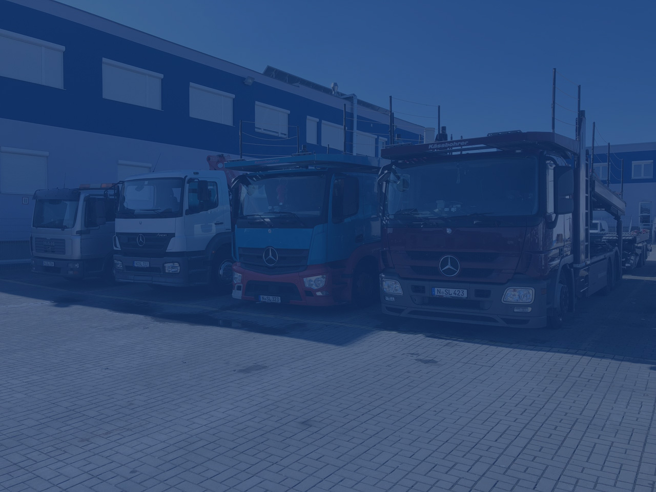 Blauer Sigma Autotransporter